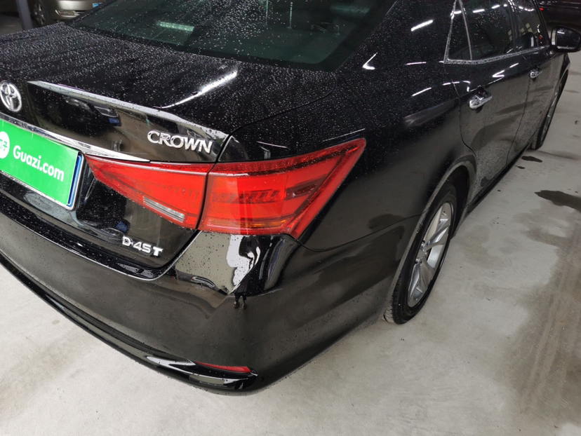 Used Toyota Crown 2015 2.0T Fashion Edition
