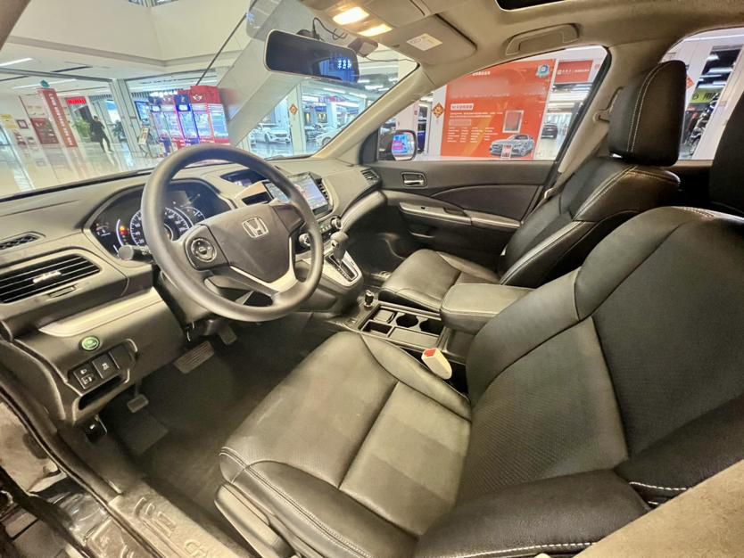 Used Honda CR-V 2016 2.0L two-wheel drive Urban Edition
