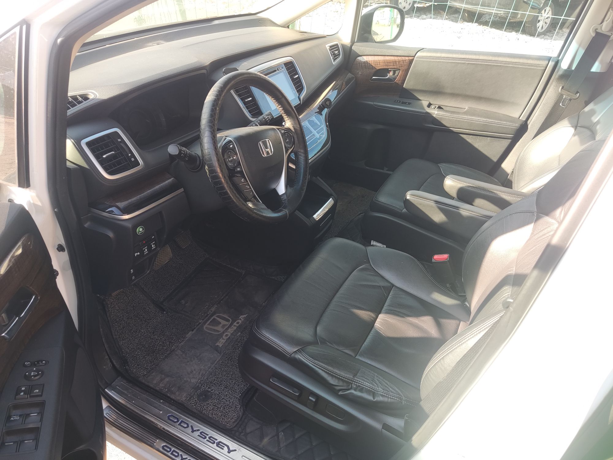 Used Honda Odyssey 2015 Updated Version 2.4L Smart Edition
