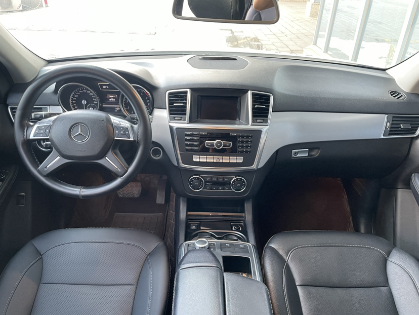 Used Mercedes-Benz M-Class 2012 ML 300
