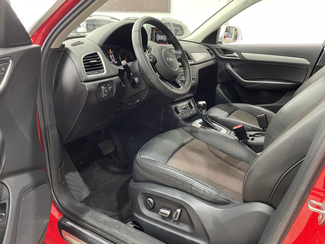 Used Audi Q3 2018 30th Anniversary Edition 30 TFSI Fashion Model
