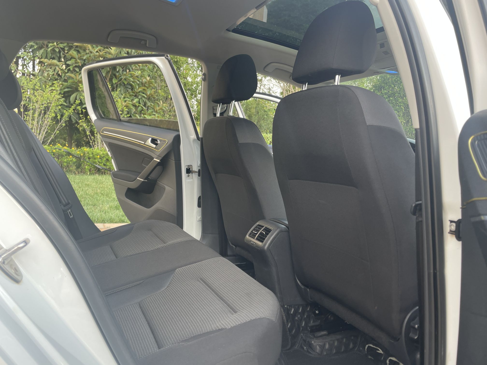 Used Volkswagen Golf 2017 230TSI Automatic Comfort Edition – Celebrating Milestone of One Million Units
