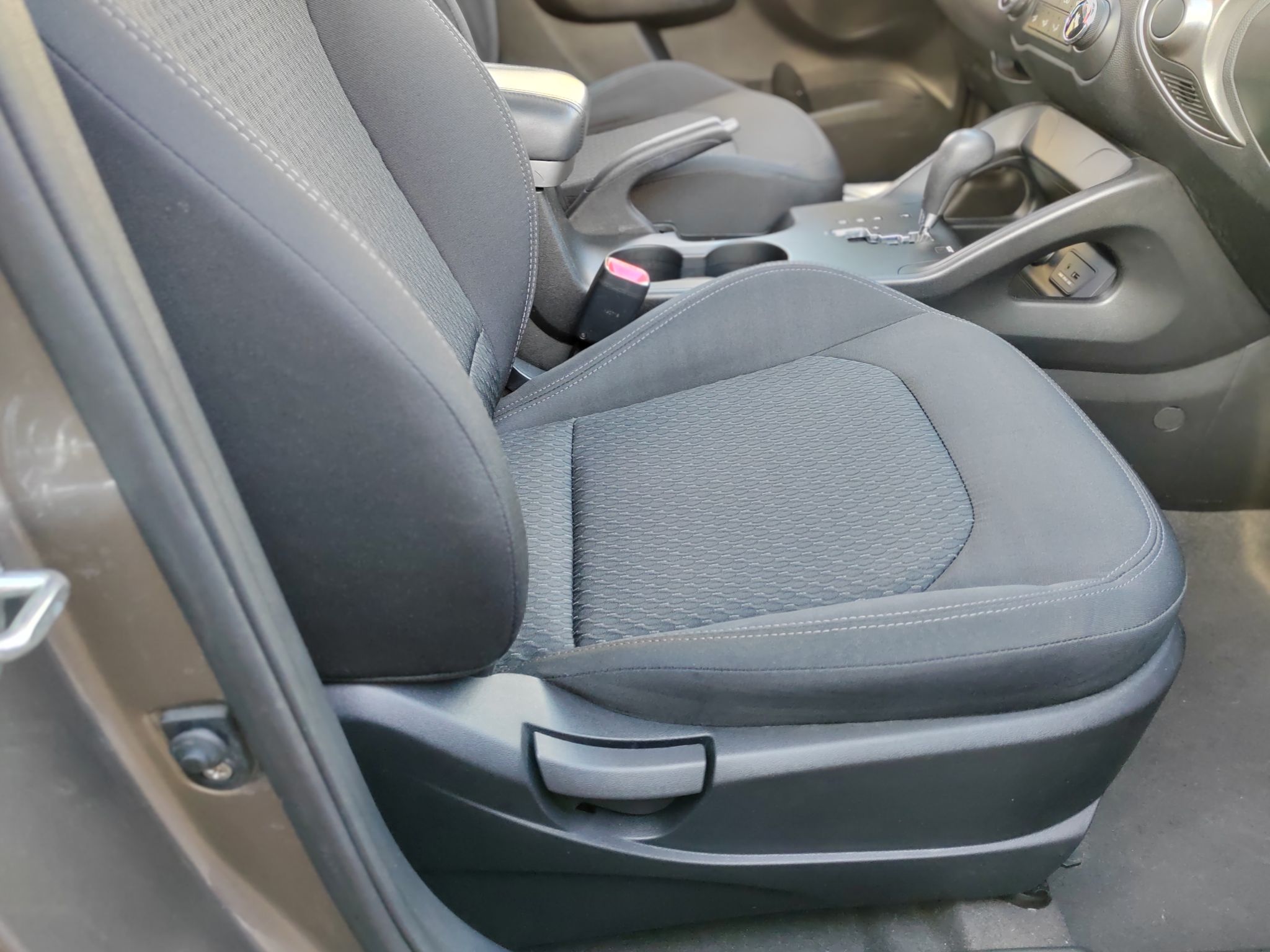 Used Hyundai ix35 2013 2.0L Automatic 4x4 Comfort GL China IV Standard
