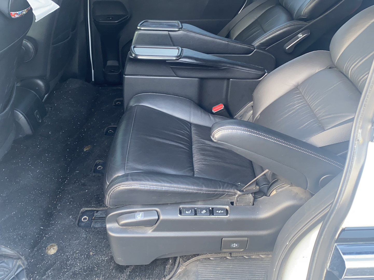 Used Honda Elysion 2016 2.4L Luxury Edition
