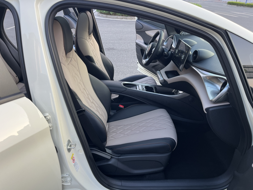 Used BYD Dolphin 2021 405 km Fashion Edition
