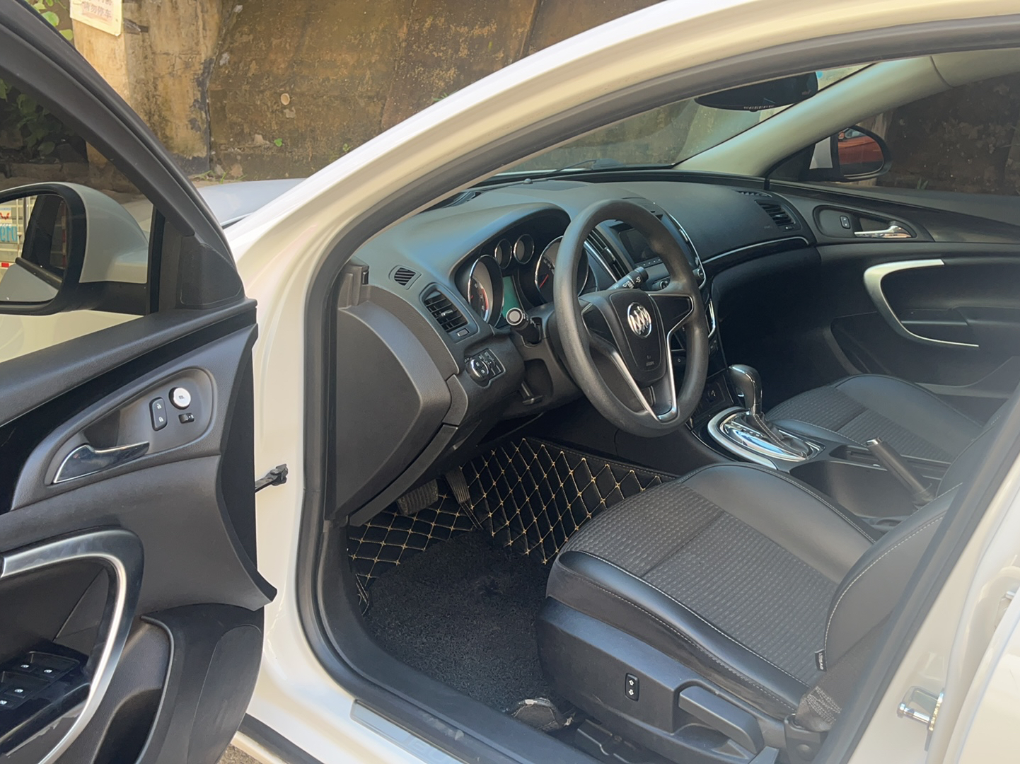 Used Buick Regal 2015 1.6T Leading Technology Model
