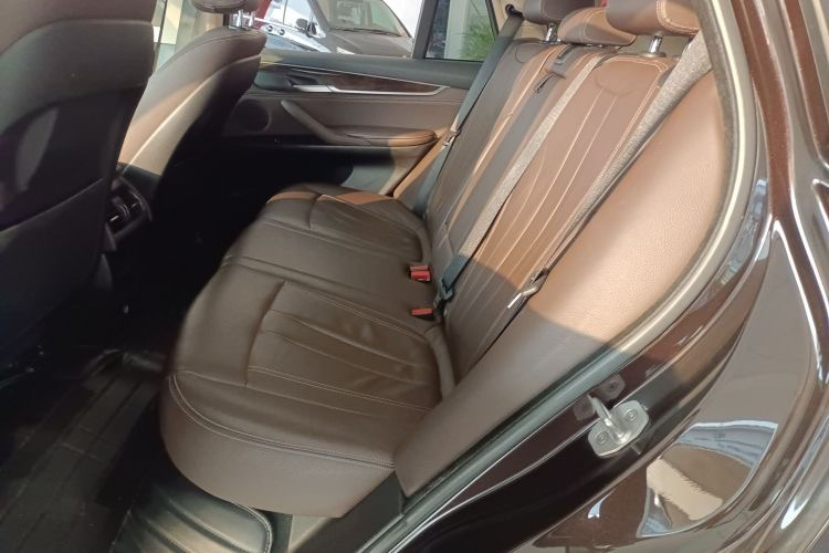 Used BMW X5 2017 xDrive28i
