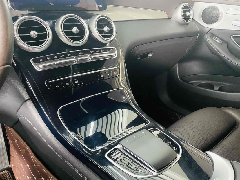 Used Mercedes-Benz GLC 2021 GLC 260 L 4MATIC Dynamic Edition
