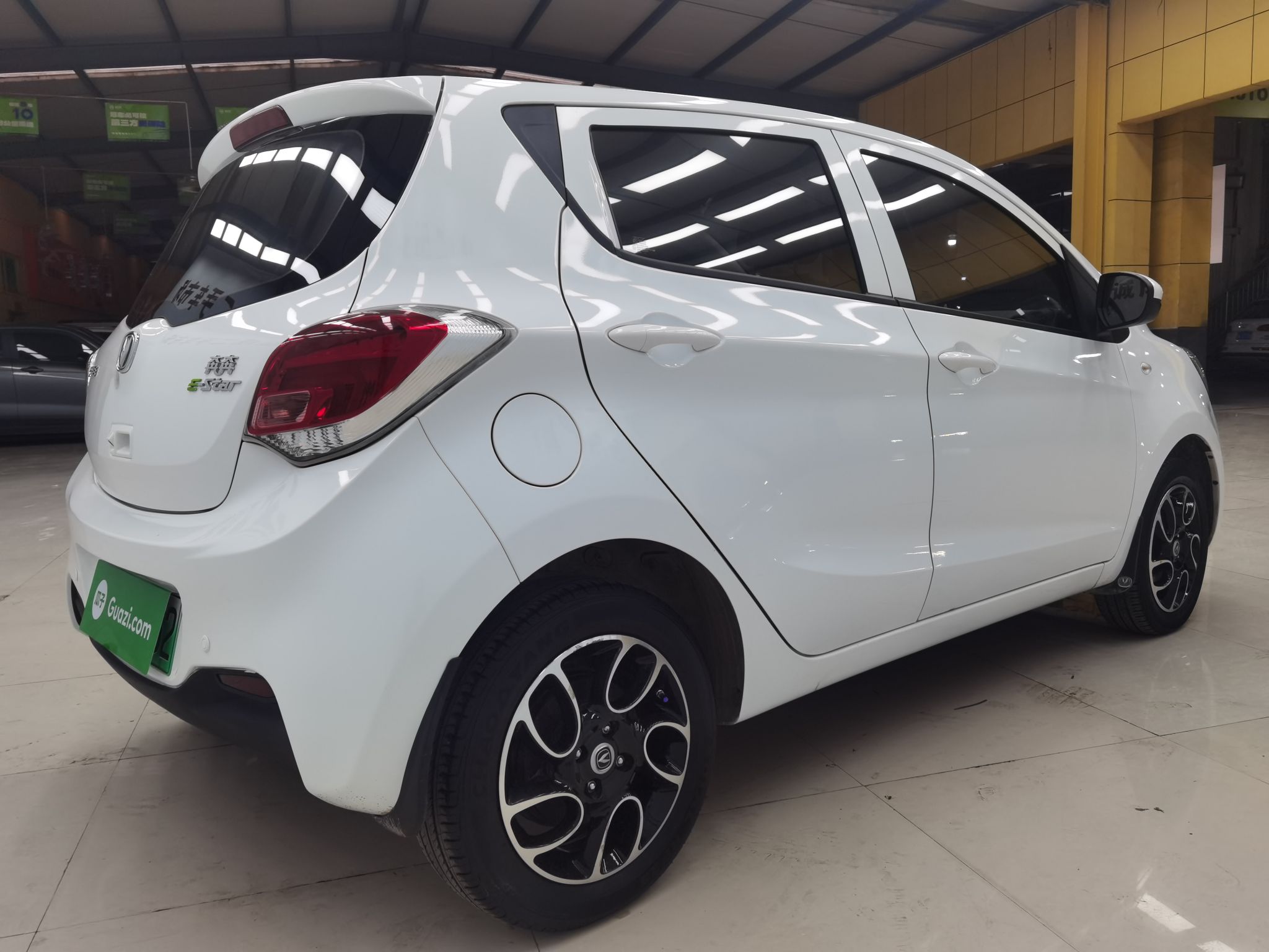 Used Oshan Benni E-Star 2021 National Edition Colorful Version Lithium Iron Phosphate (31.86 kWh)
