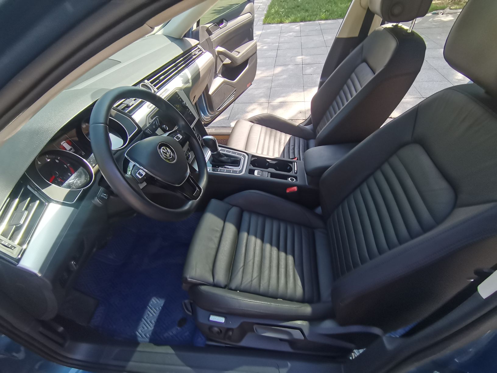 Used Volkswagen Variant 2018 380TSI Two-Wheel Drive Comfort Edition
