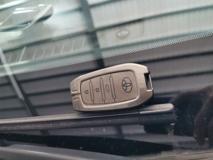 Used Toyota RAV4 2015 2.0L CVT Four-Wheel Drive New Edition
