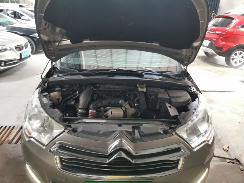 Used Citroen C4L 2014 1.6THP Connected Car Version Automatic Dynamic Model
