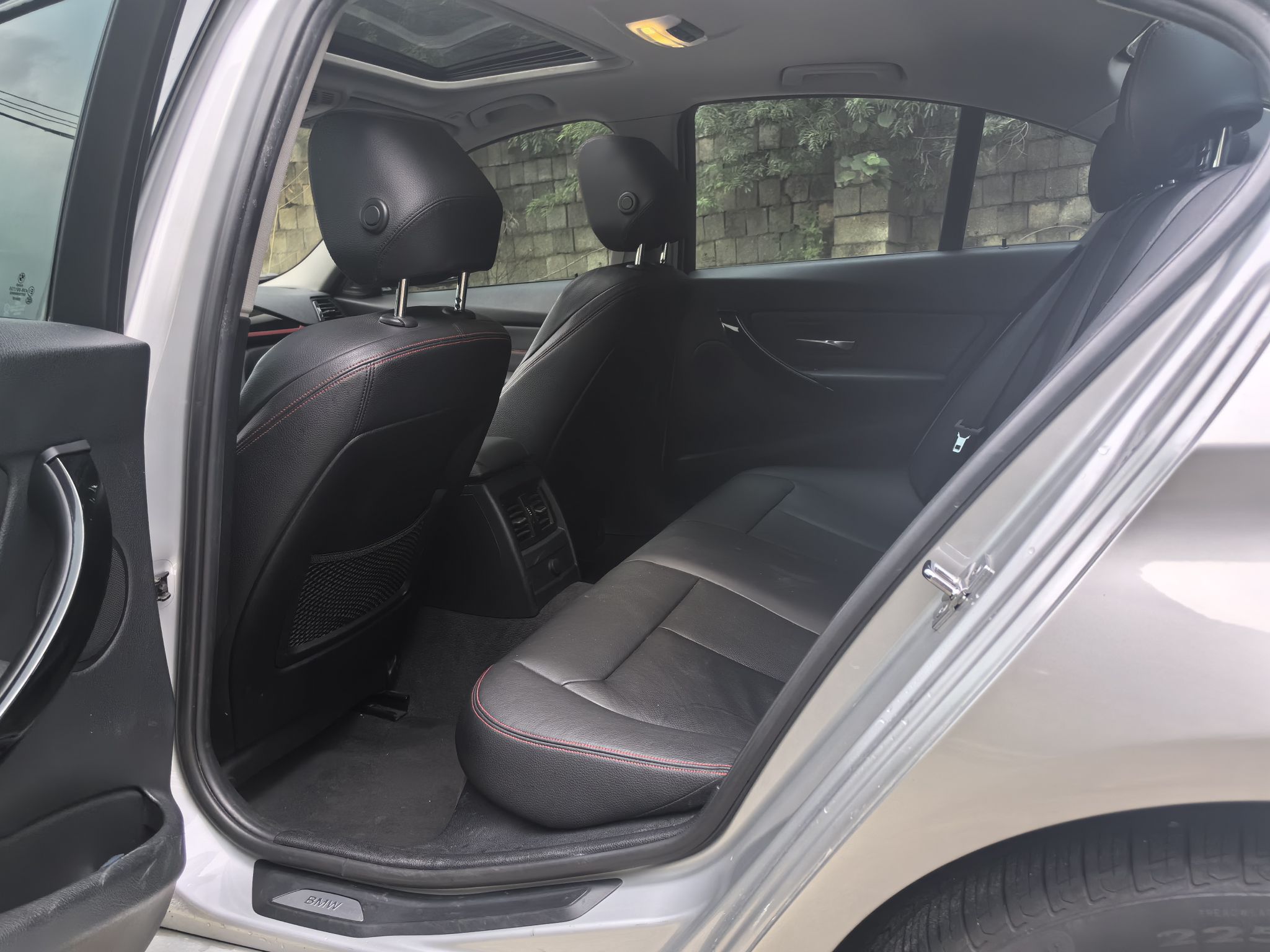 Used BMW 3 Series 2013 328i Sport Design Package
