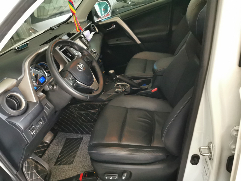 Used Toyota RAV4 2015 2.0L CVT Four-Wheel Drive New Edition
