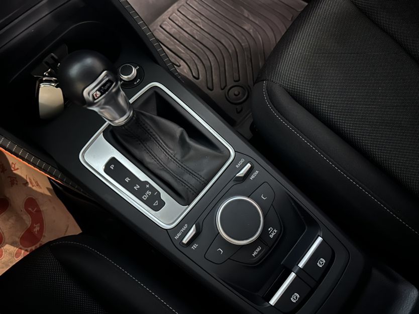 Used Audi Q2L 2018 35 TFSI Launch Exclusive Edition China VI
