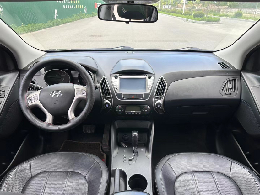 Used Hyundai ix35 2012 2.0L Automatic Two-Wheel Drive Elite Edition GLS
