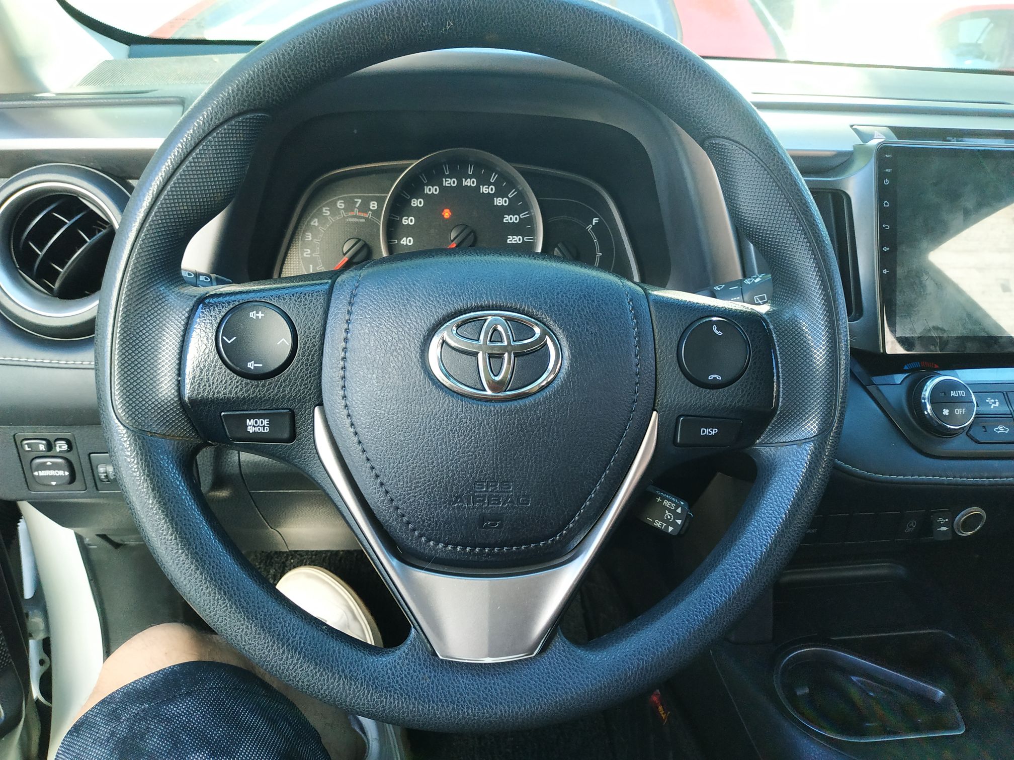 Used Toyota RAV4 2016 2.0L CVT Two-Wheel Drive Fashion Edition China V Standard
