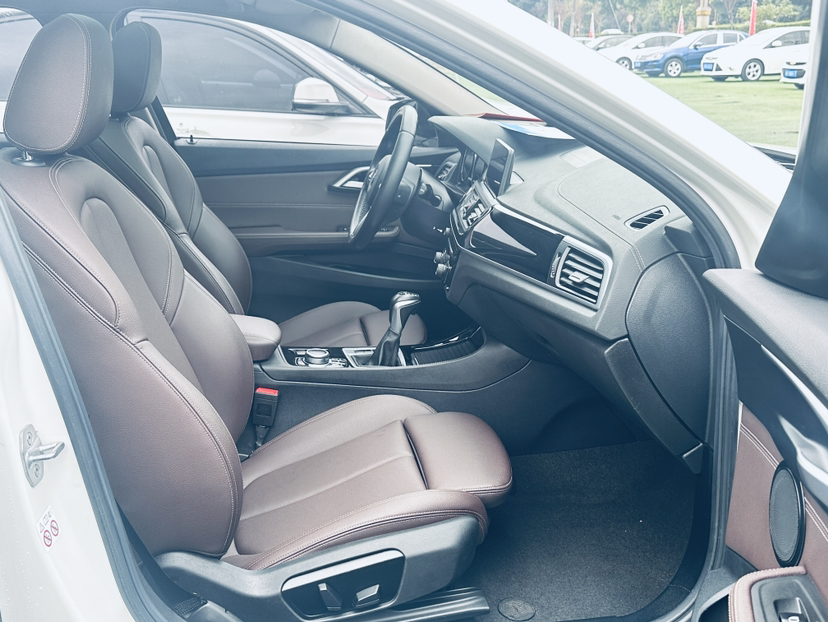 TDK.VehicleDetails.img