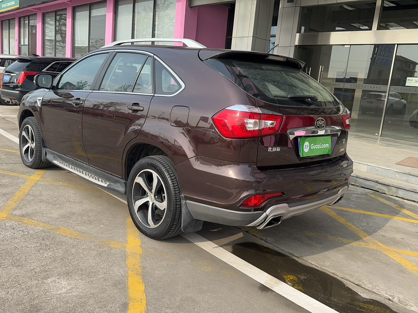 Used BYD S7 2015 2.0T Upgraded Automatic Luxury Version

