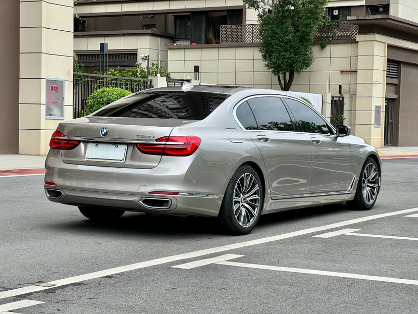Used BMW 7 Series 2016 730Li Luxury Model
