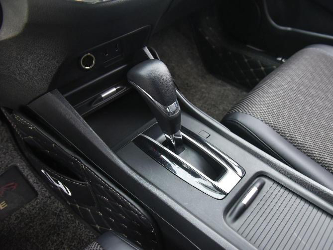 Used Honda Jade 2017 1.8L automatic Comfort version 5 seats