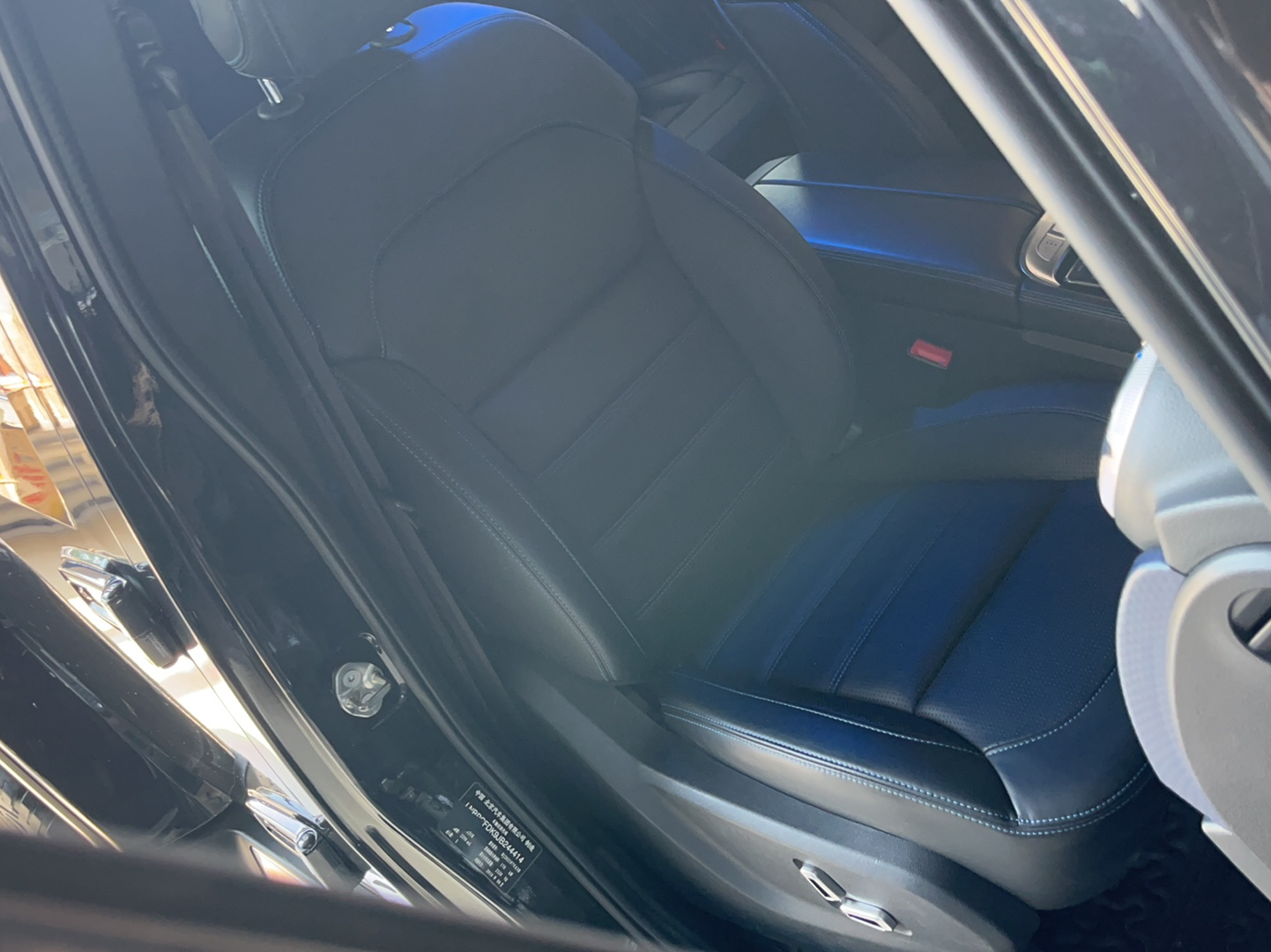 Used Beijing Auto BJ40 2018 PLUS 2.3T Automatic Four-Wheel Drive Flagship Version China V Emission Standard
