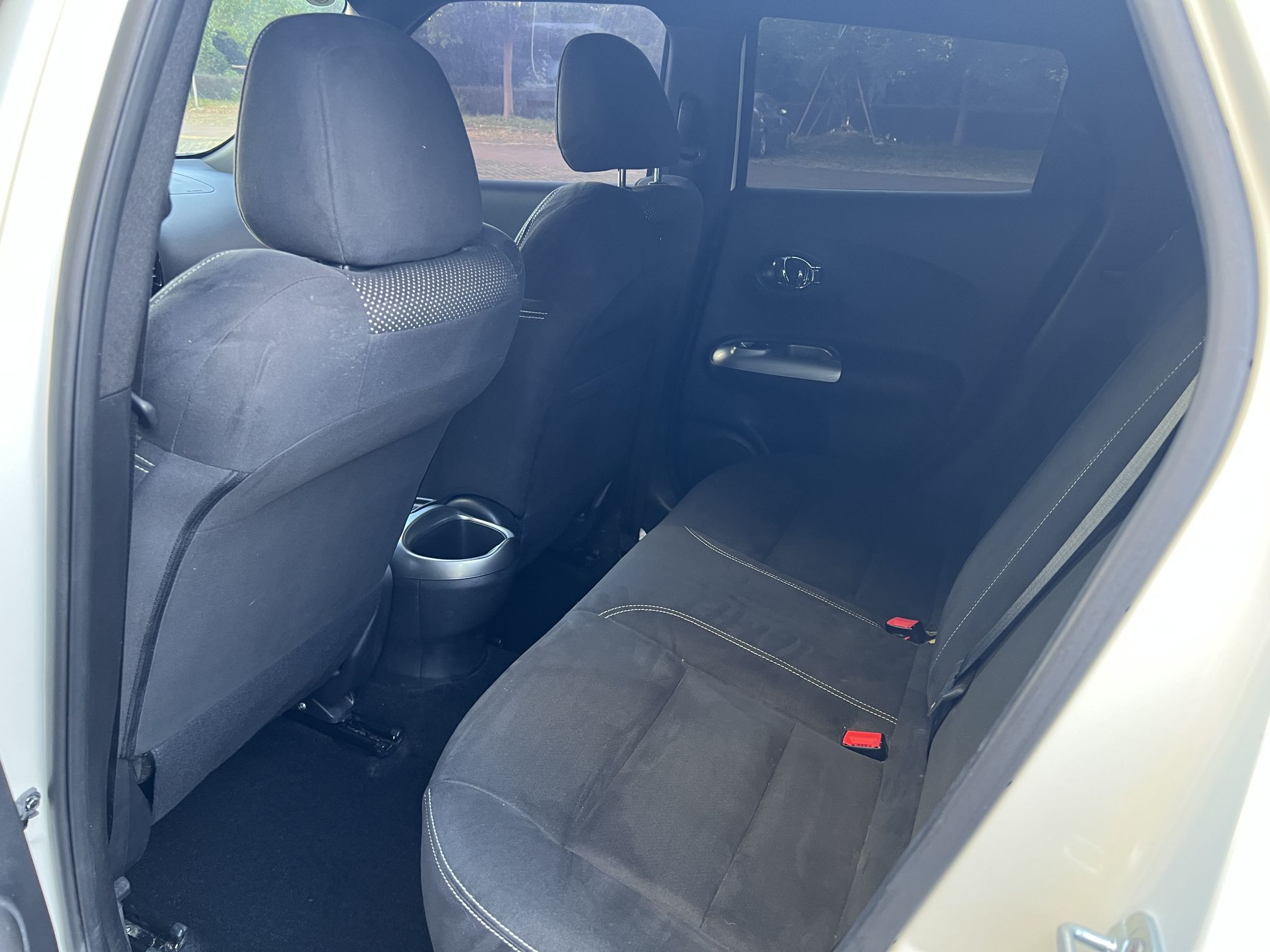 Used Infiniti ESQ 2014 1.6L Spontaneous Edition
