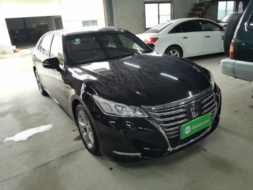 Used Toyota Crown 2015 2.0T Fashion Edition
