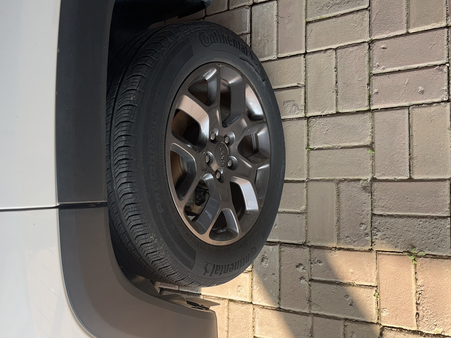 Used  Renegade 2018 Connected Large Screen Version 180T Automatic Kinetic Edition+
