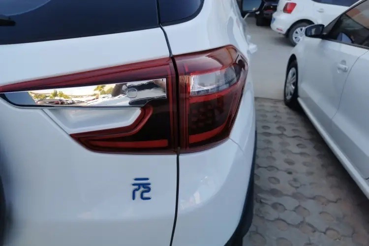 Used BYD Yuan New Energy 2019 EV360 Smart Connect Elite Model
