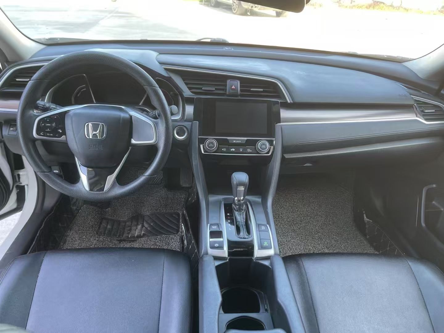 Used Honda Civic 2016 220TURBO CVT Luxury Edition
