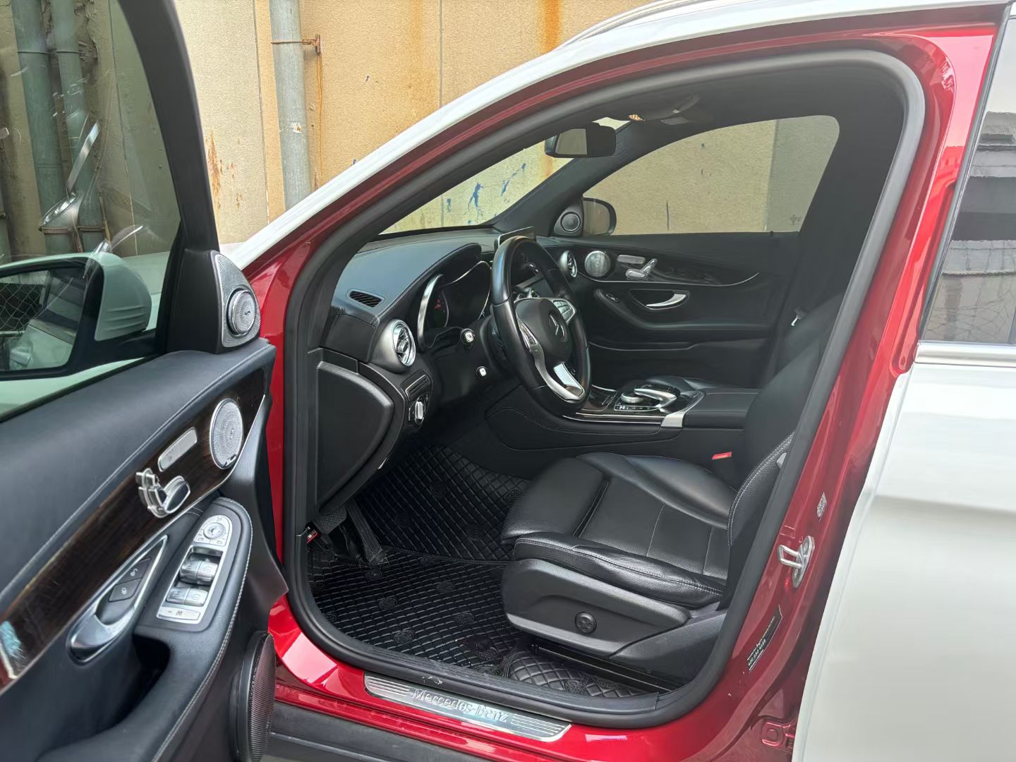 Used Mercedes-Benz GLC 2017 GLC 260 4MATIC Dynamic Edition
