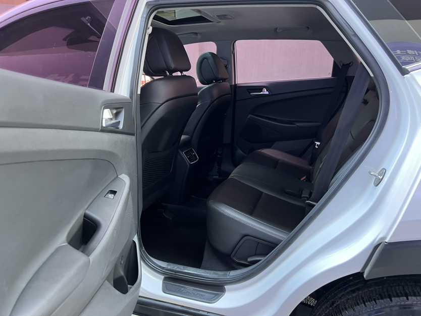 TDK.VehicleDetails.img