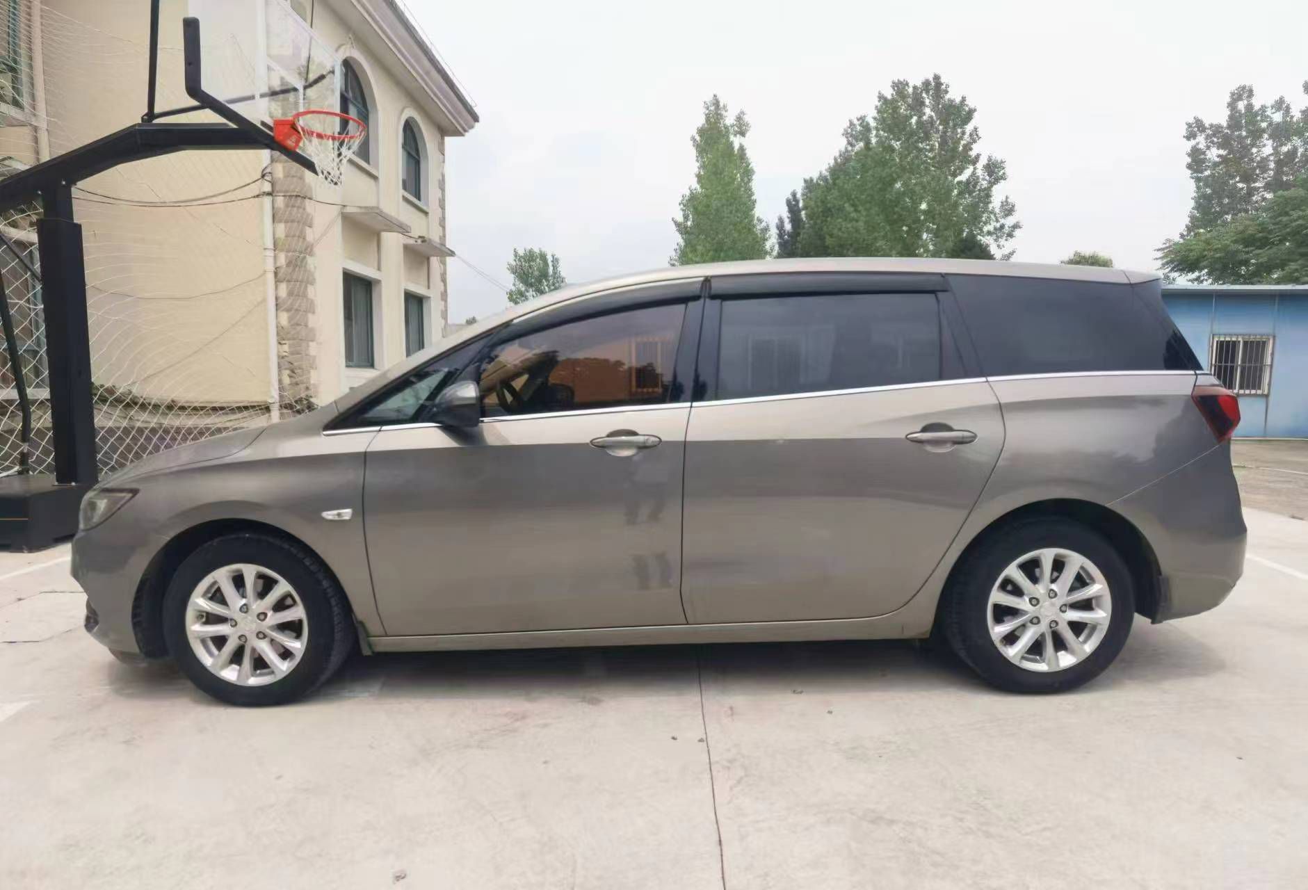 Used Buick GL6 2018 18T 5-seat Luxury Model
