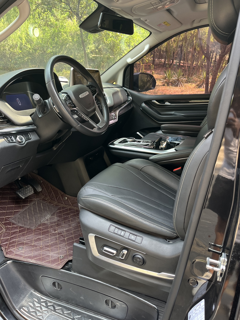 Used SAIC MAXUS G20 2019 First Edition 2.0T Automatic ZhiZun Version China V Standard
