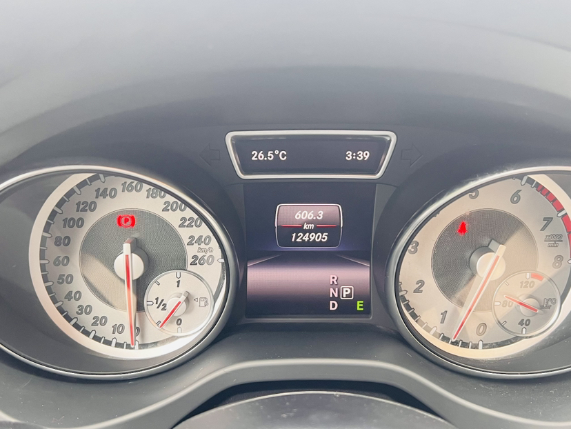 Used Mercedes-Benz GLA 2015 GLA 220 4MATIC Fashion Model