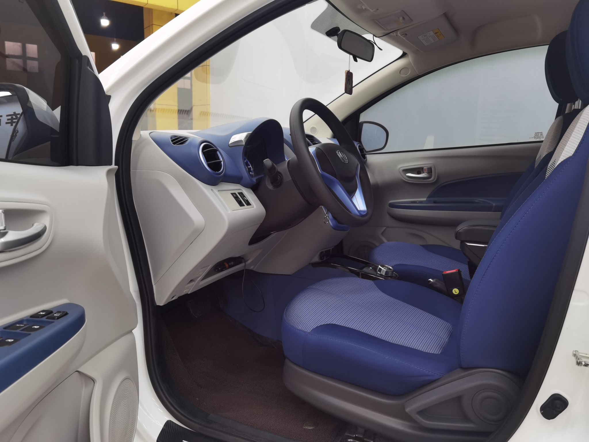 Used Oshan Benni E-Star 2021 National Edition Colorful Version Lithium Iron Phosphate (31.86 kWh)
