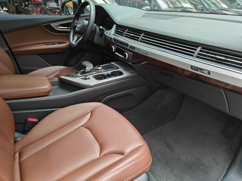 Used Audi Q7 2018 45 TFSI Technology Edition
