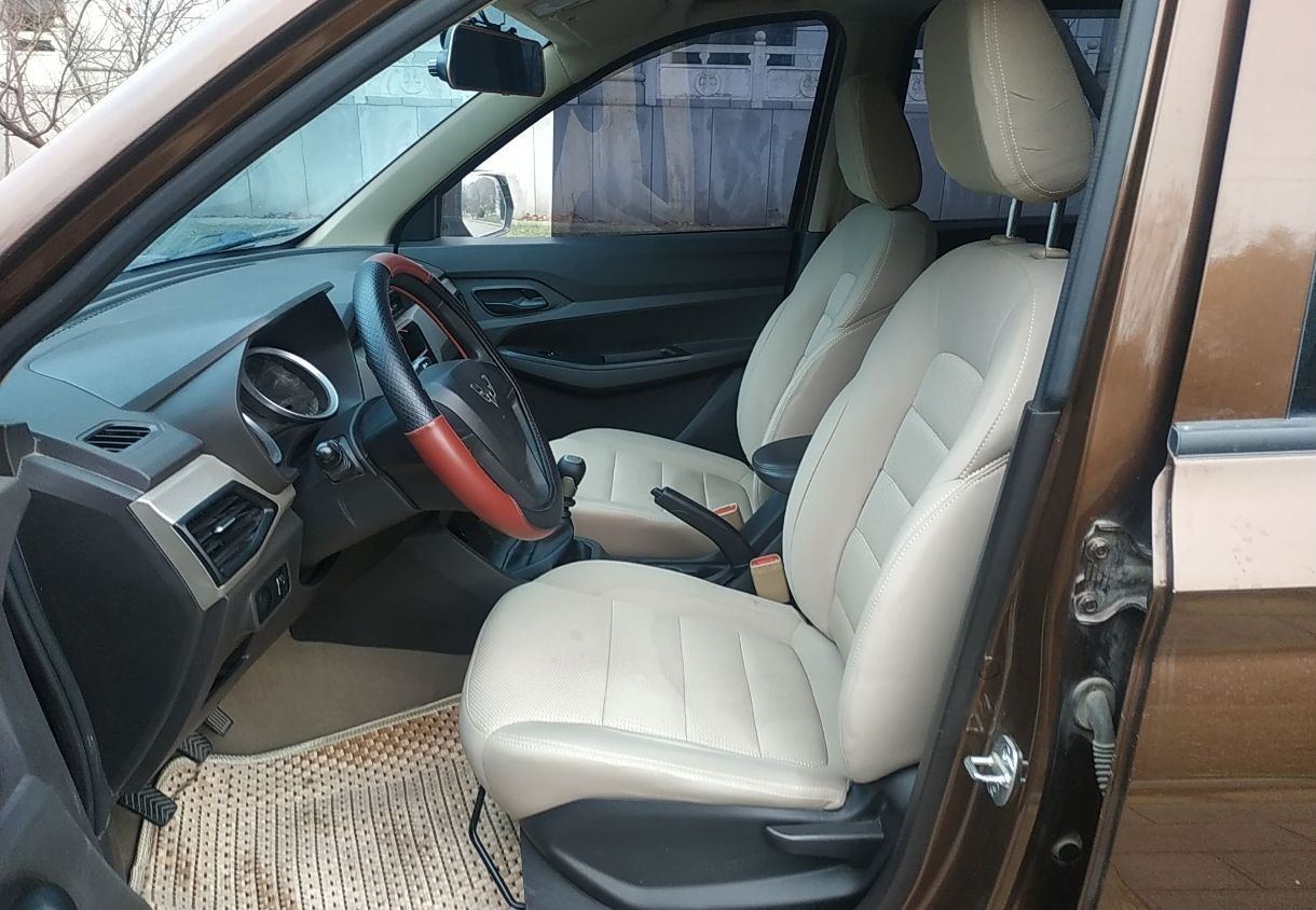 Used Wuling Hongguang 2019 1.5L S Standard Version China VI LAR