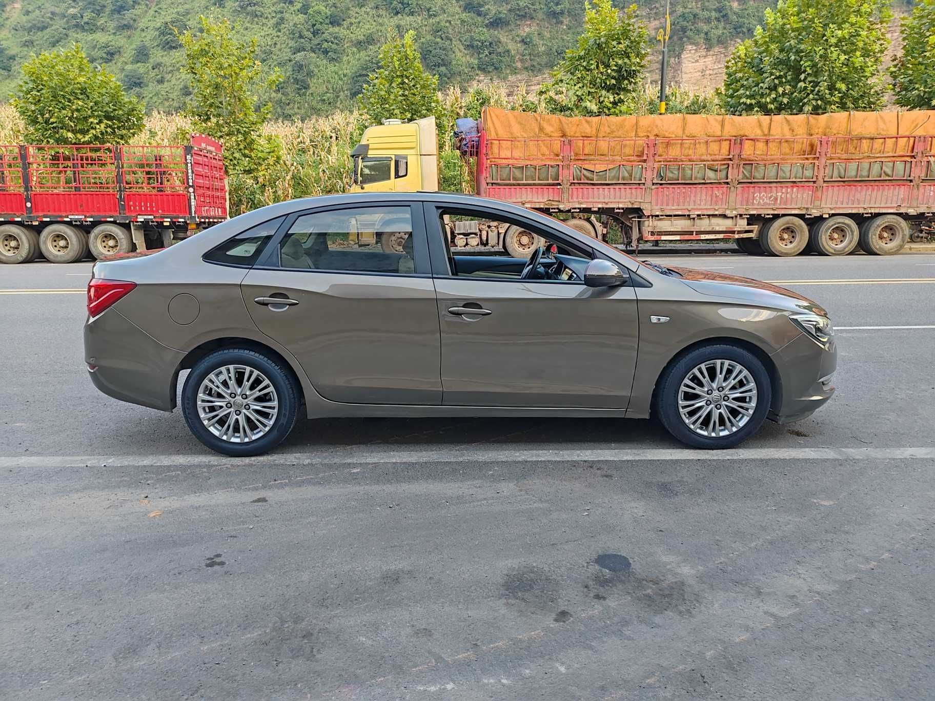 Used Buick GT 2015 15N Automatic Elite Version
