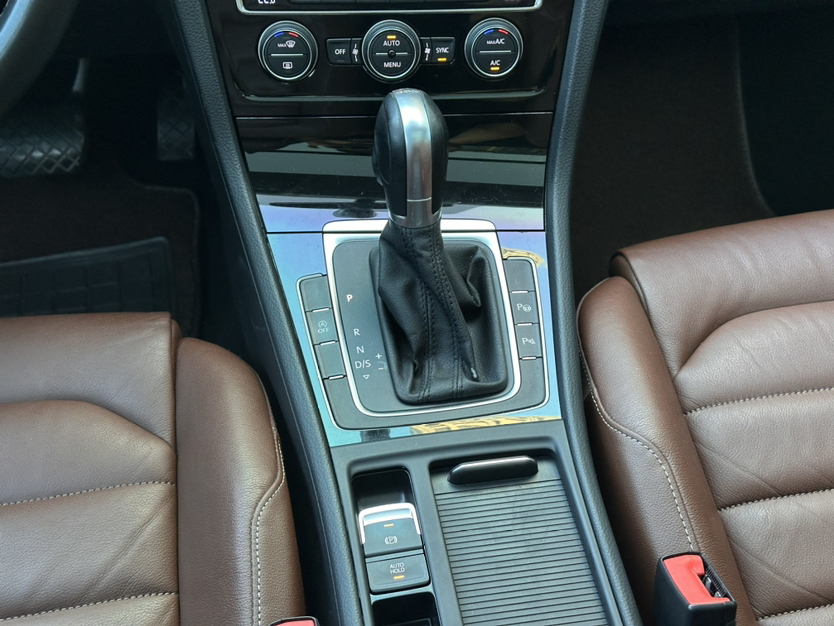 Used Volkswagen Golf 2014 1.4TSI Luxury Travel Edition
