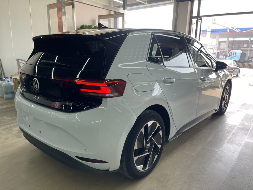 Used Volkswagen ID.3 2023 Pure Smart Edition
