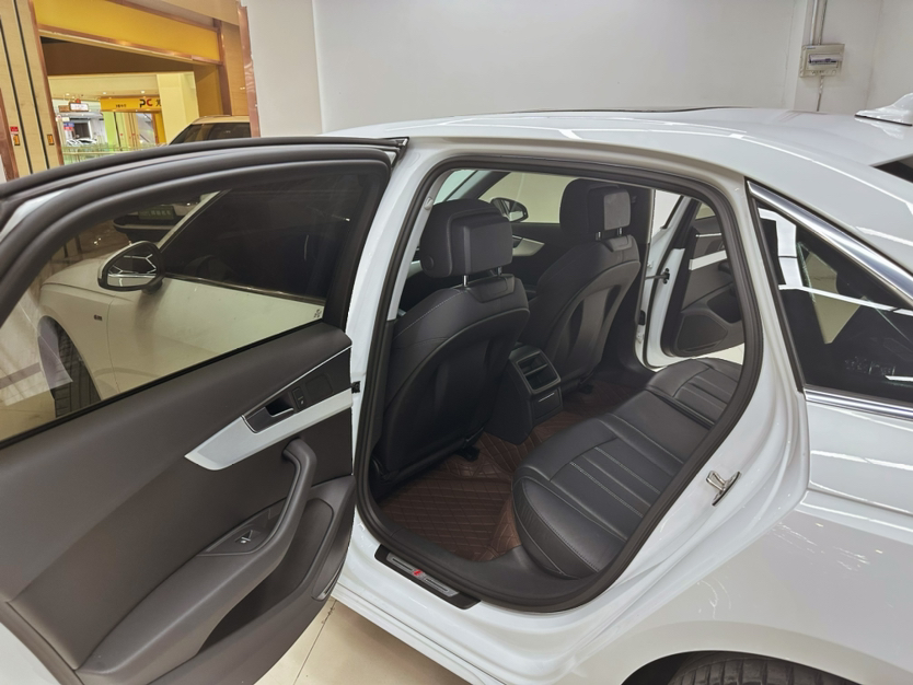 Used Audi A4L 2022 40 TFSI Fashion Dynamic Model
