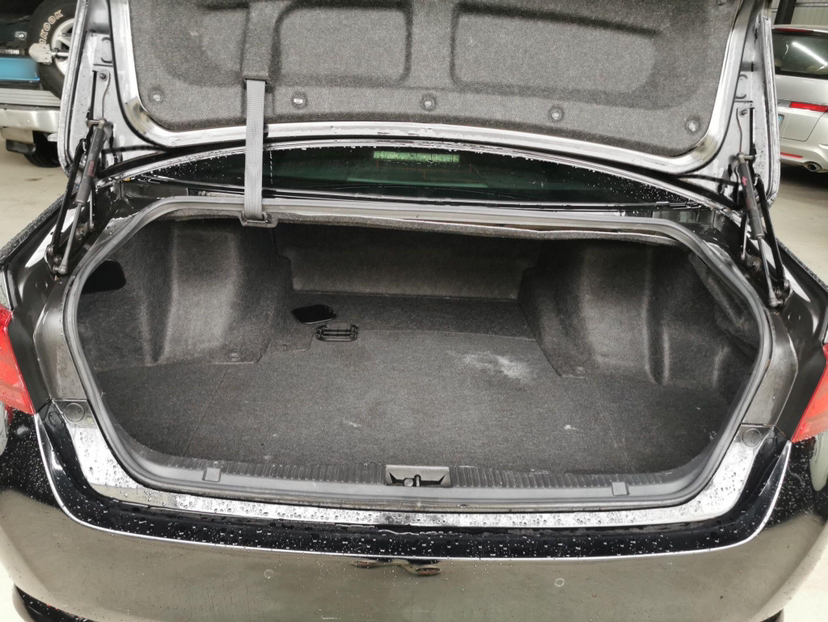 Used Toyota Crown 2015 2.0T Fashion Edition
