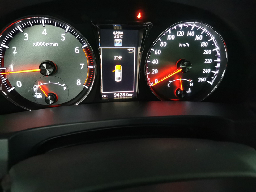 Used Toyota Crown 2015 2.0T Fashion Edition
