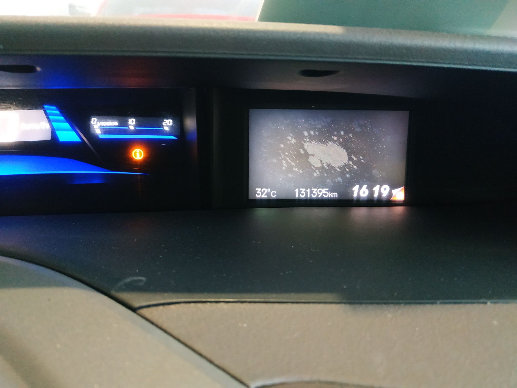 Used Honda Civic 2013 10th Anniversary 1.8L Automatic Comfort Version
