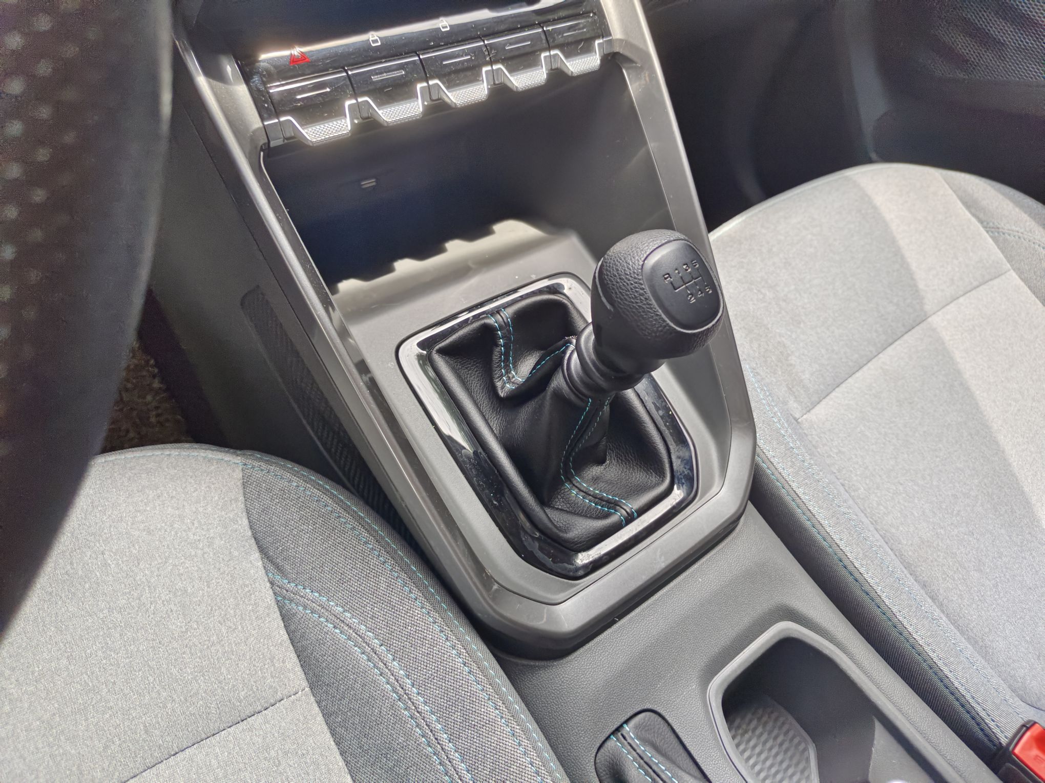 Used Baojun RS-3 2020 1.5L Manual Smart Comfort Edition
