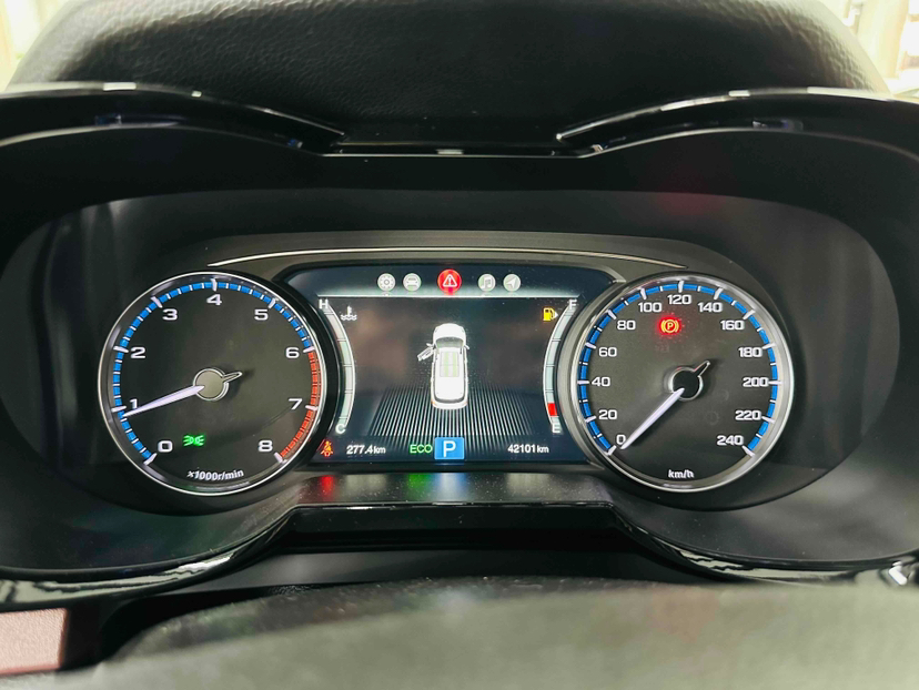 Used GAC Trumpchi GS8 2017 320T Two-Wheel Drive Luxury Smart Connectivity Version (7 Seats)
