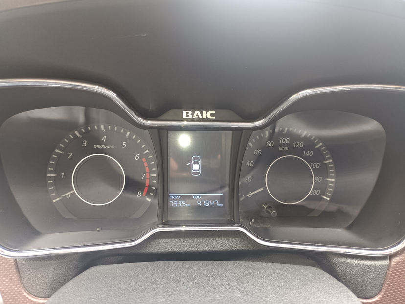 Used HYOSOW H3 2017 1.5L Manual Comfort Sunroof Version
