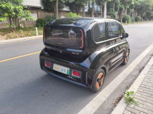 Used Baojun KiWi EV 2021 Artist Model Lithium Iron Phosphate
